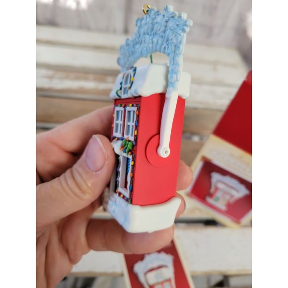 Hallmark Christmas countdown 2005 ornament Xmas holiday tree - Picture 3 of 7